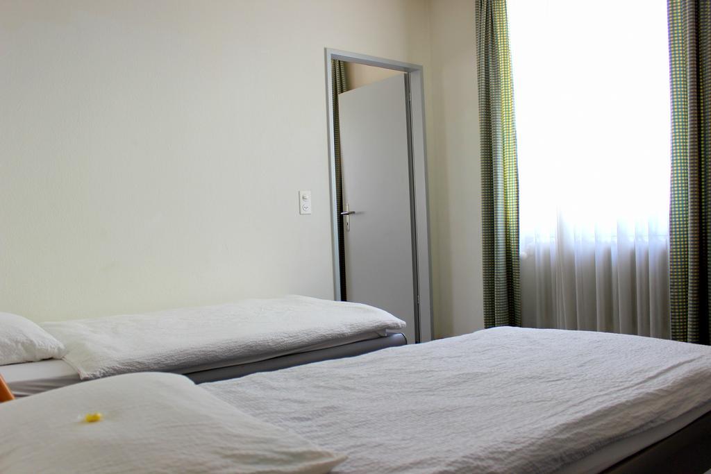 Hotel Muenchnerhof バーゼル エクステリア 写真