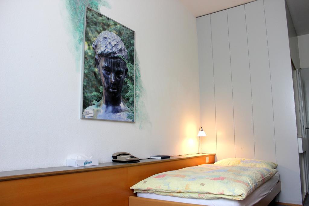 Hotel Muenchnerhof バーゼル エクステリア 写真
